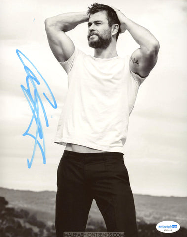 Chris Hemsworth Avengers Signed Autograph 8x10 Photo ACOA