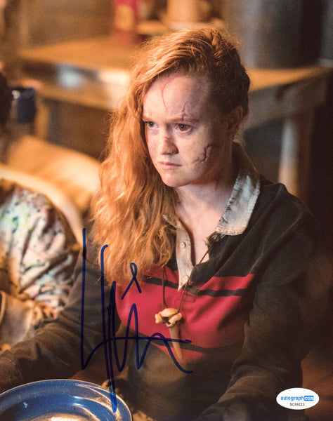 Liv Hewson Yellowjackets Signed Autograph 8x10 Photo ACOA