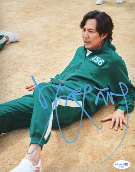 Lee Jung-Jae Squid Game Signed Autograph 8x10 Photo ACOA