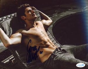 Gregg Sulkin Signed Autograph 8x10 Photo ACOA