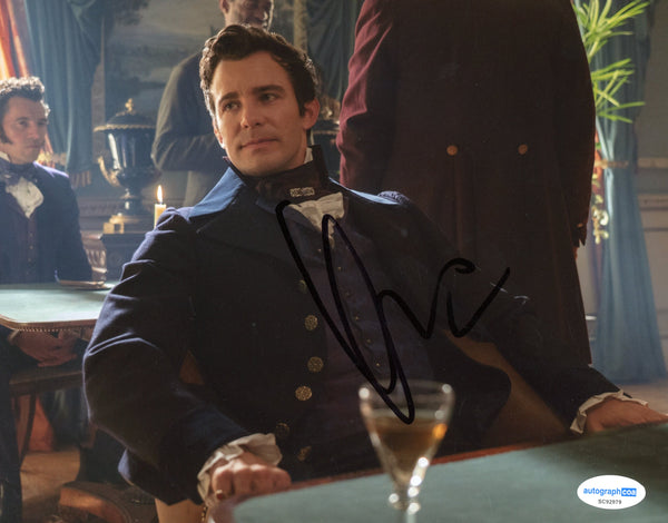 Luke Thompson Bridgerton Signed Autograph 8x10 Photo ACOA