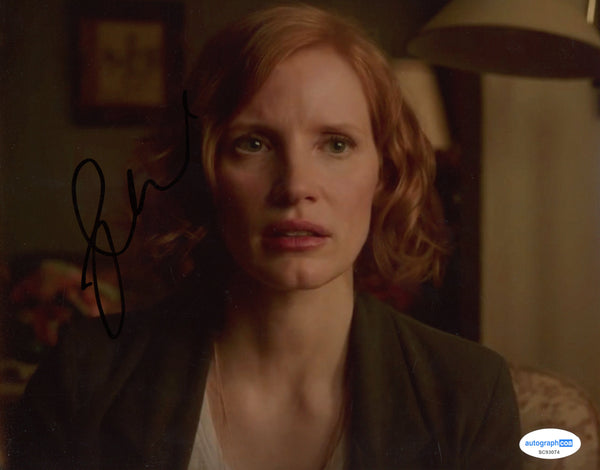 Jessica Chastain IT Signed Autograph 8x10 Photo ACOA