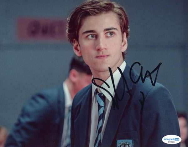 Sebastian Croft Heartstopper Signed Autograph 8x10 Photo ACOA