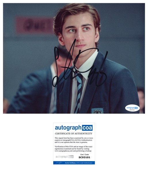 Sebastian Croft Heartstopper Signed Autograph 8x10 Photo ACOA