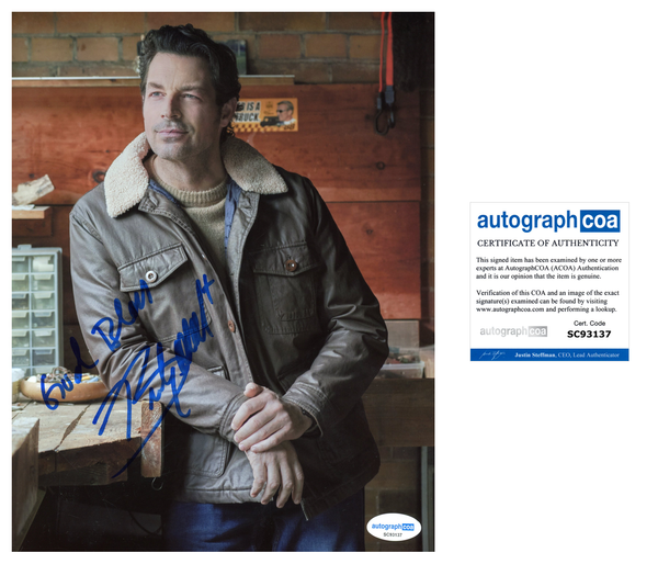 Brennan Elliott Hallmark Signed Autograph 8x10 Photo ACOA