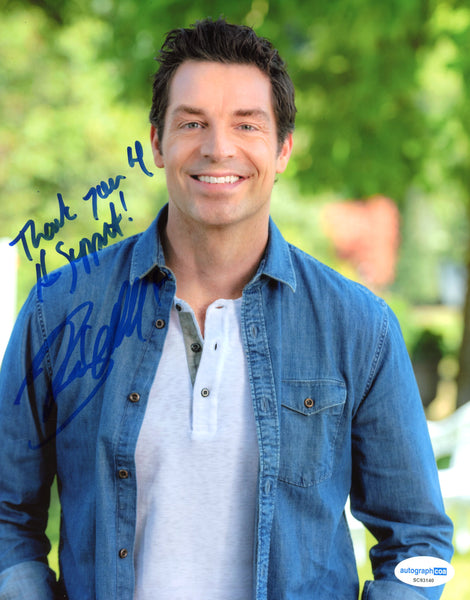 Brennan Elliott Hallmark Signed Autograph 8x10 Photo ACOA