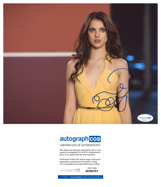 Margaret Qualley Nice Guys Signed Autograph 8x10 Photo ACOA