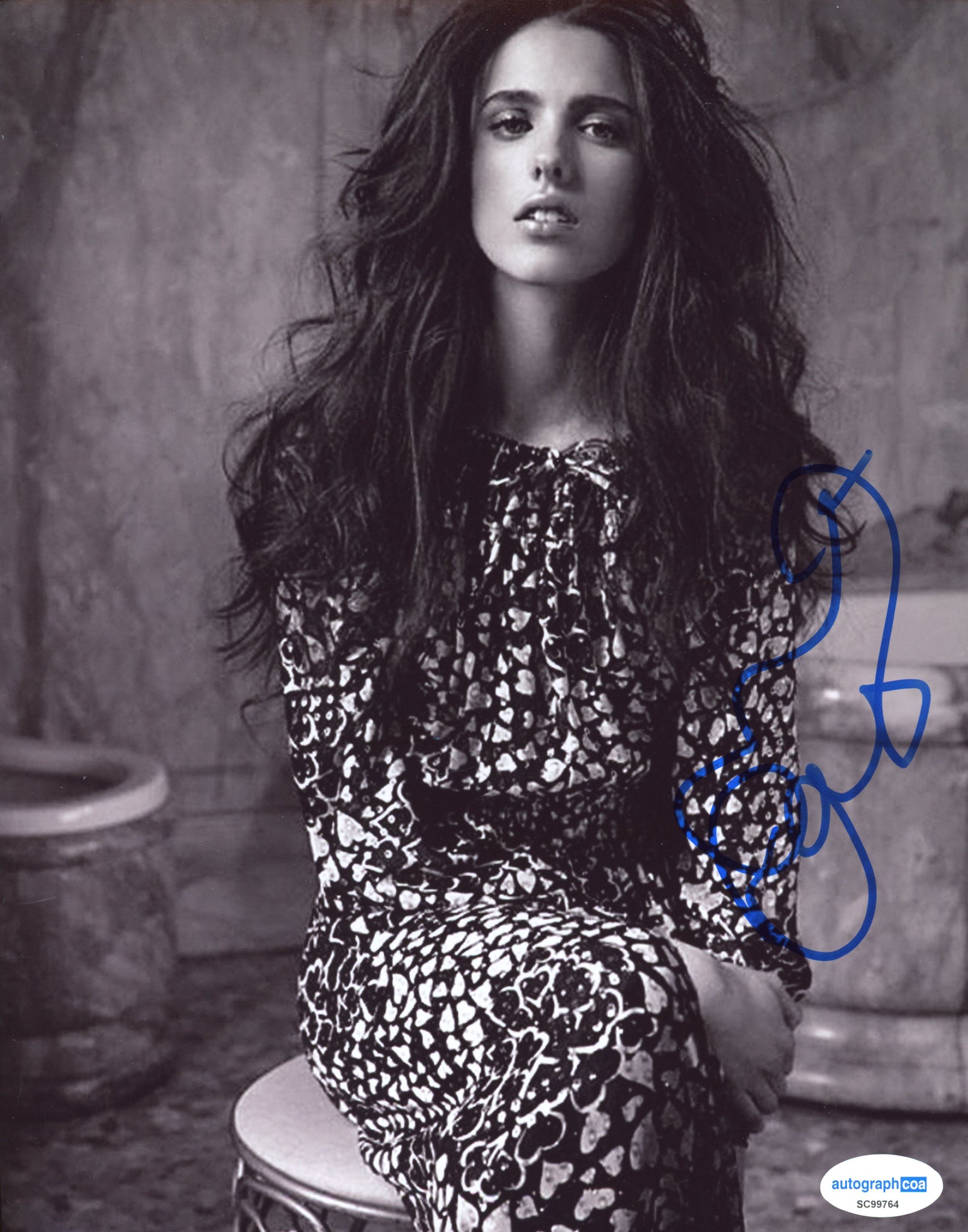 Margaret Qualley Sexy Signed Autograph 8x10 Photo ACOA