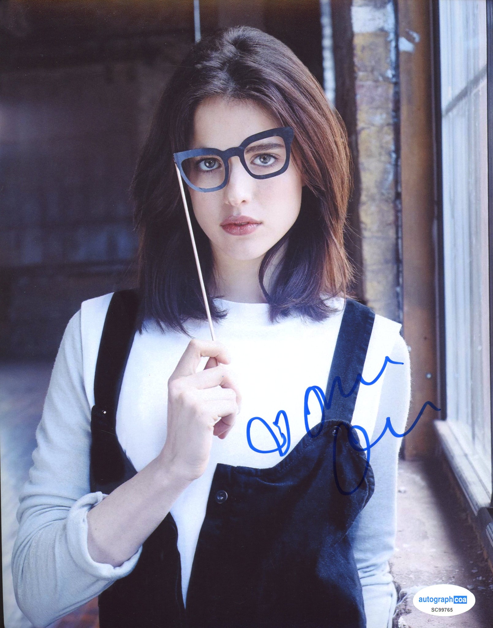 Margaret Qualley Sexy Signed Autograph 8x10 Photo ACOA