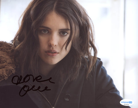 Margaret Qualley Sexy Signed Autograph 8x10 Photo ACOA