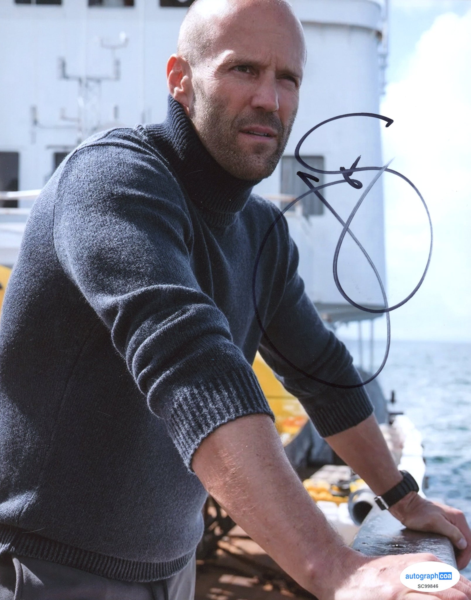 Jason Statham The Meg Signed Autograph 8x10 Photo ACOA Shirtless