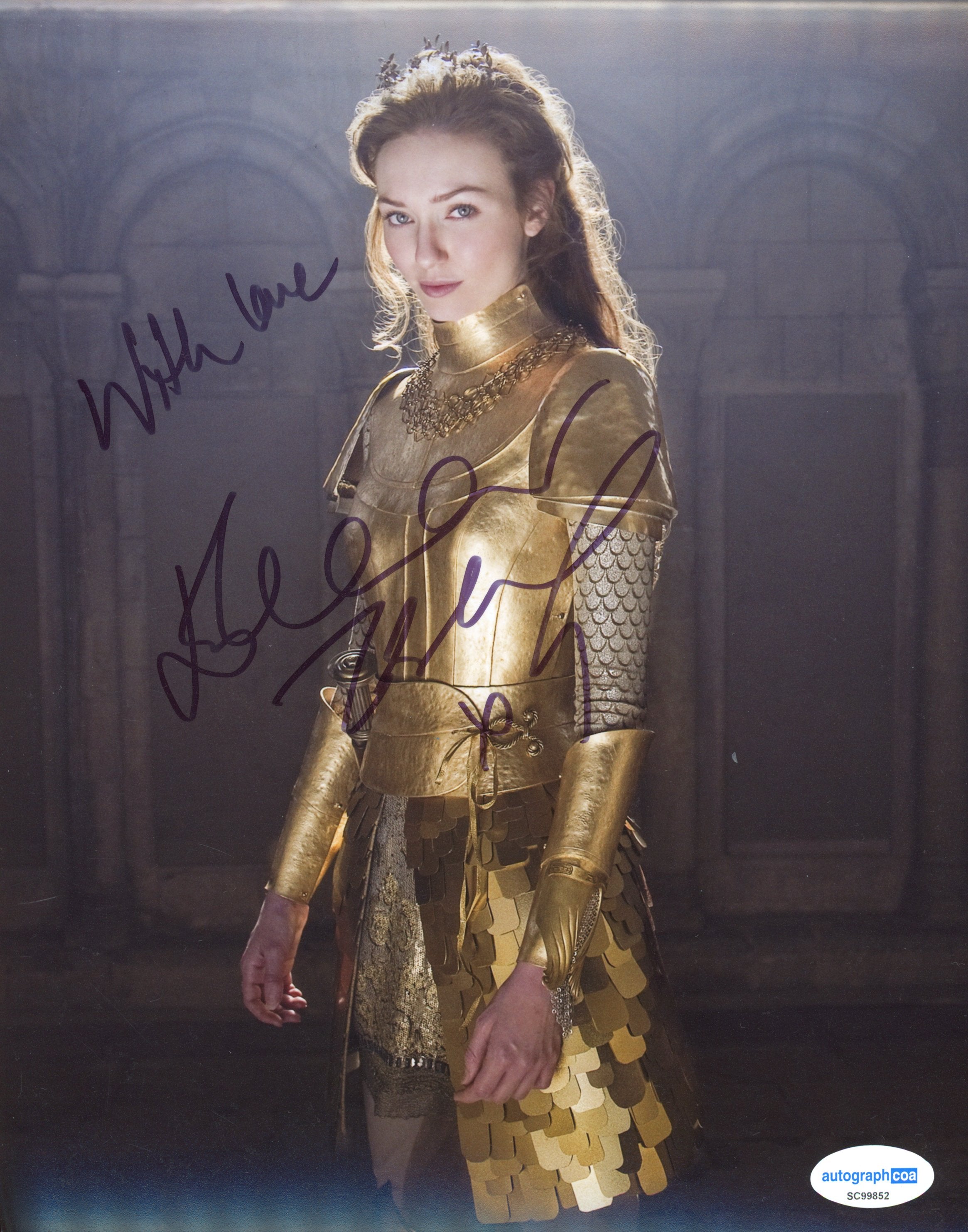 Eleanor Tomlinson Sexy Signed Autograph 8x10 Photo ACOA | Outlaw