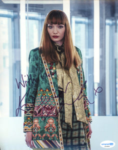 Eleanor Tomlinson Sexy Signed Autograph 8x10 Photo ACOA