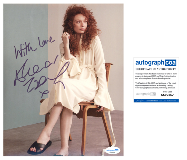 Eleanor Tomlinson Signed Autograph 8x10 Photo ACOA