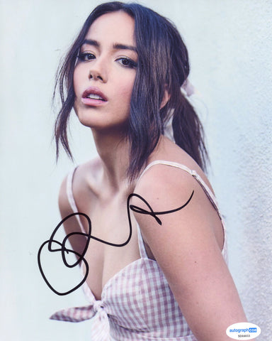 Chloe Bennett Sexy Signed Autograph 8x10 Photo ACOA