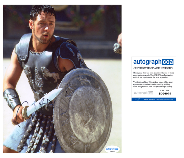 Russell Crowe Gladiator Signed Autograph 8x10 Photo ACOA