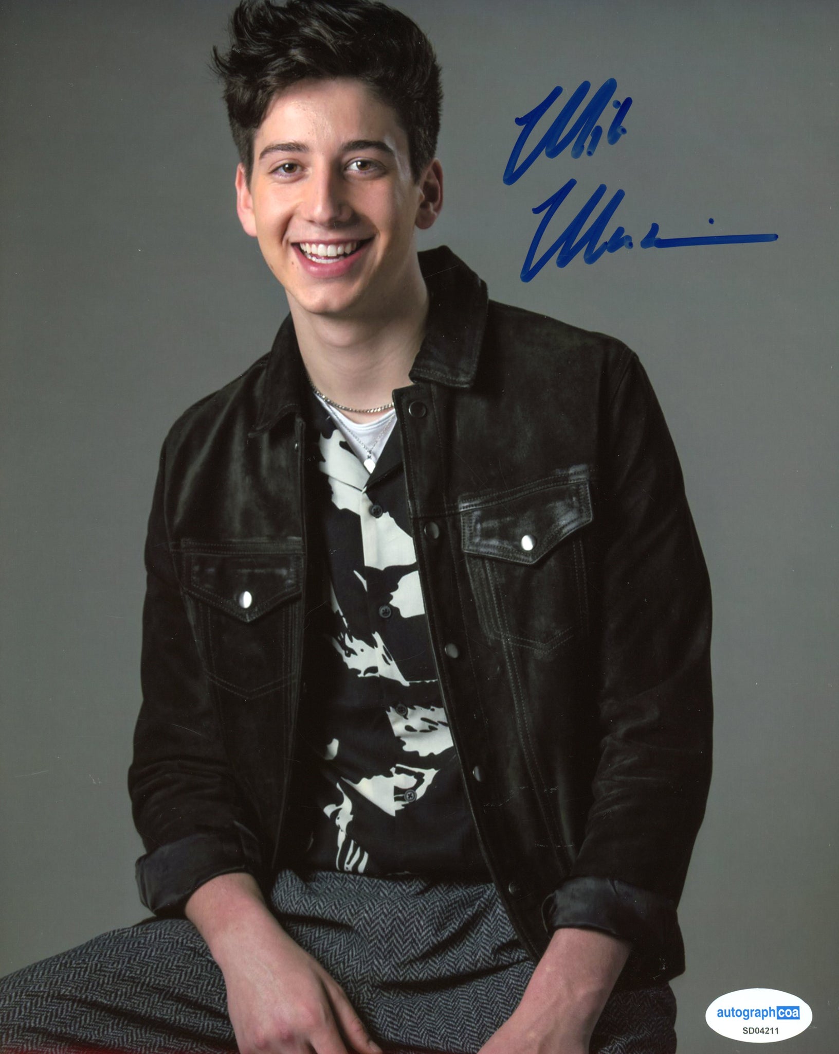 Milo Manheim Signed Autograph 8x10 Photo ACOA