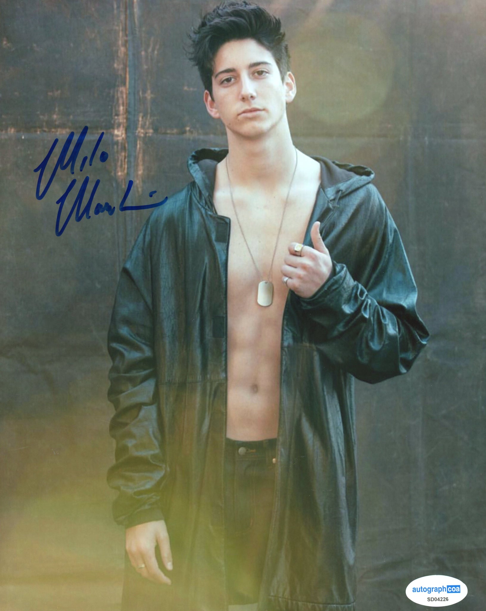 Milo Manheim School Spirits Signed Autograph 8x10 Photo ACOA