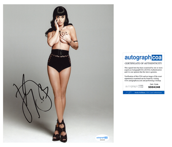 Katy Perry Sexy Signed Autograph 8x10 Photo ACOA