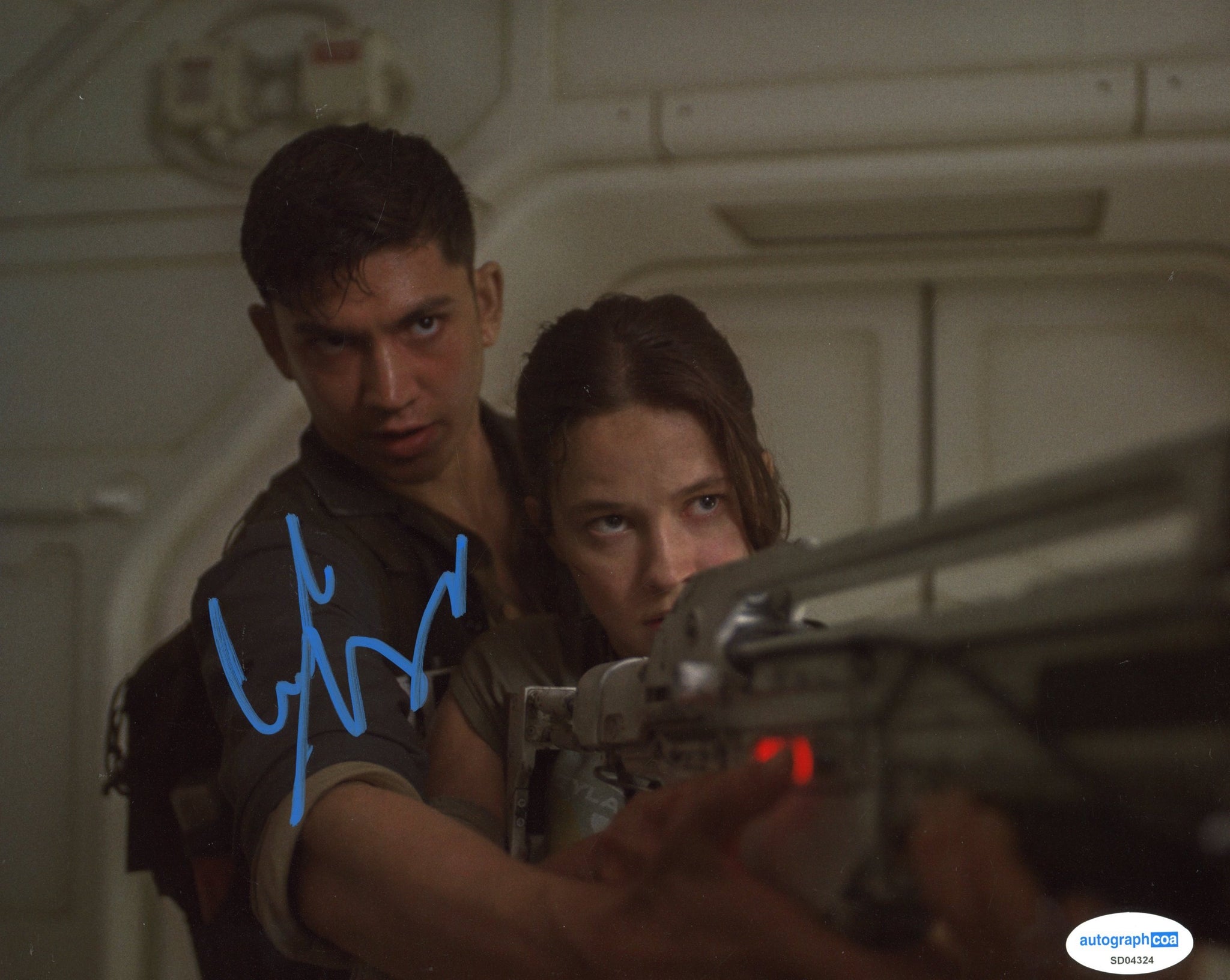 Cailee Spaeny Alien Signed Autograph 8x10 Photo ACOA