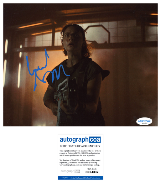 Cailee Spaeny Alien Signed Autograph 8x10 Photo ACOA