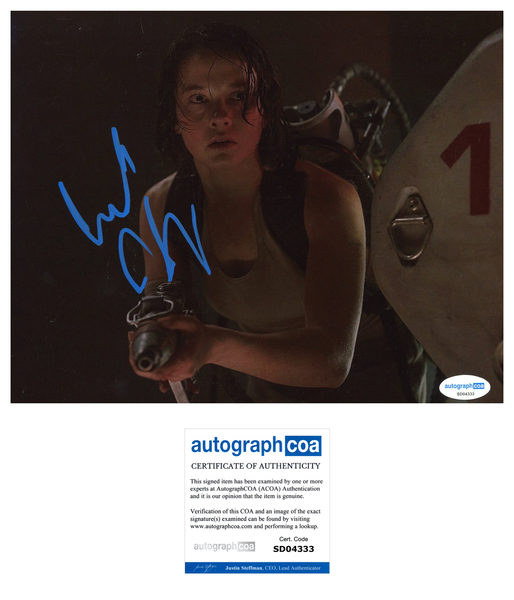 Cailee Spaeny Alien Signed Autograph 8x10 Photo ACOA