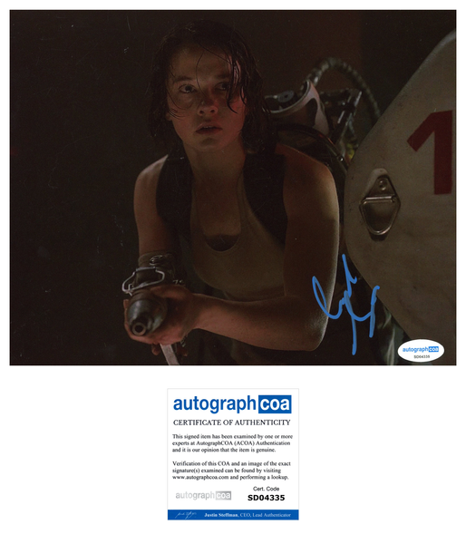 Cailee Spaeny Alien Signed Autograph 8x10 Photo ACOA