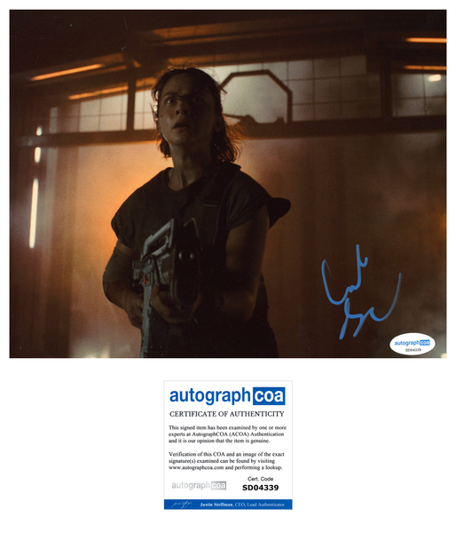 Cailee Spaeny Alien Signed Autograph 8x10 Photo ACOA