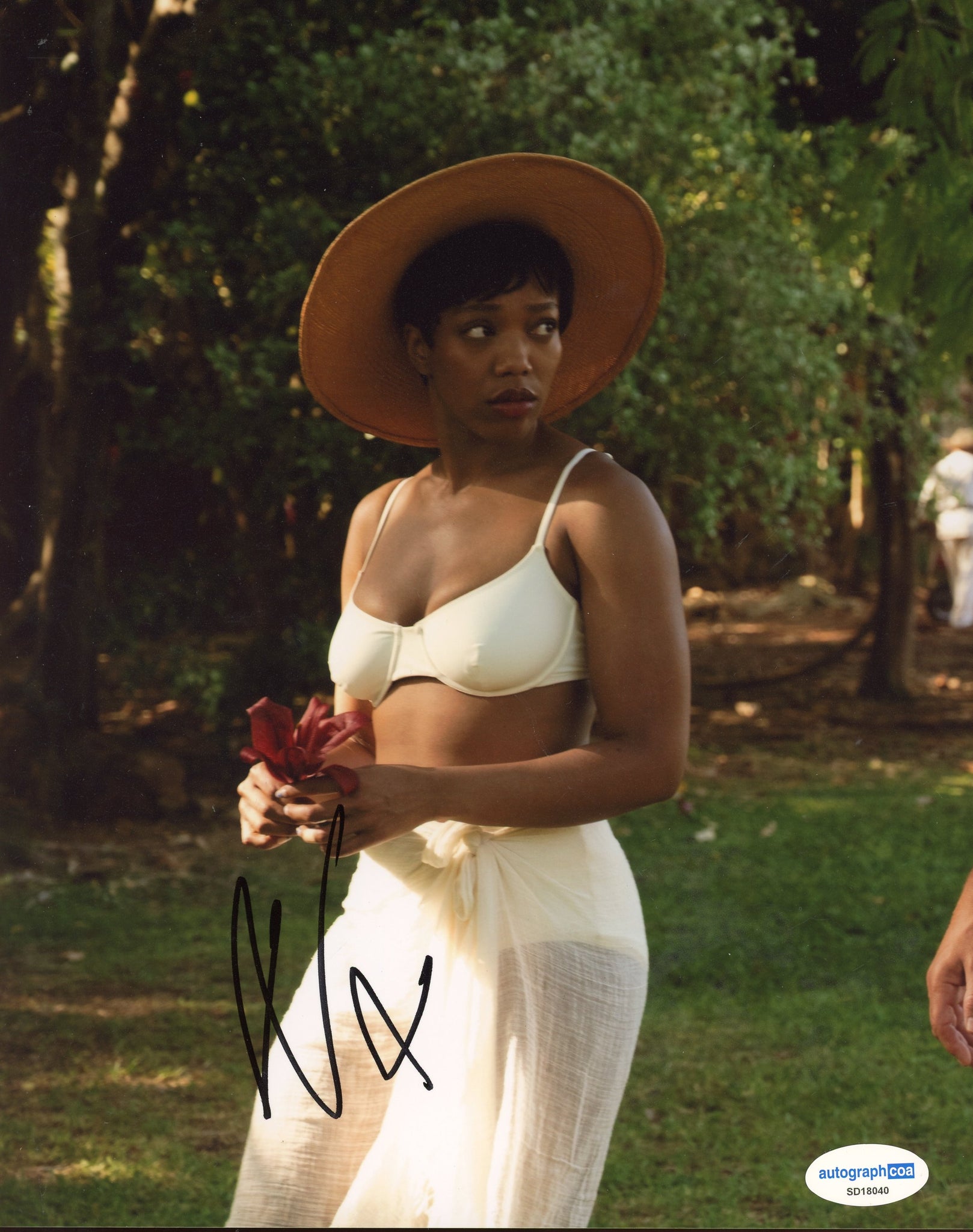 Naomi Ackie Blink Twice Signed Autograph 8x10 Photo ACOA