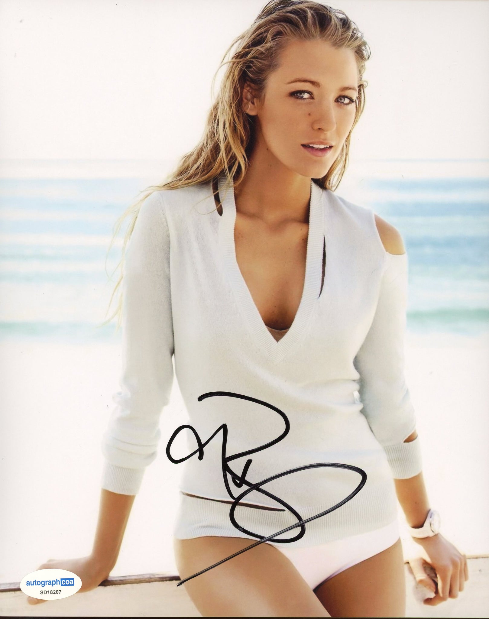 Blake Lively It Ends With Us Signed Autograph 8x10 Photo ACOA