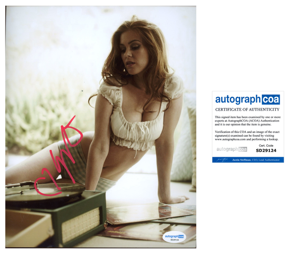 Isla Fisher Sexy Signed Autograph 8x10 Photo ACOA