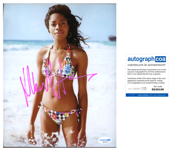 Naomie Harris Sexy Signed Autograph 8x10 Photo ACOA