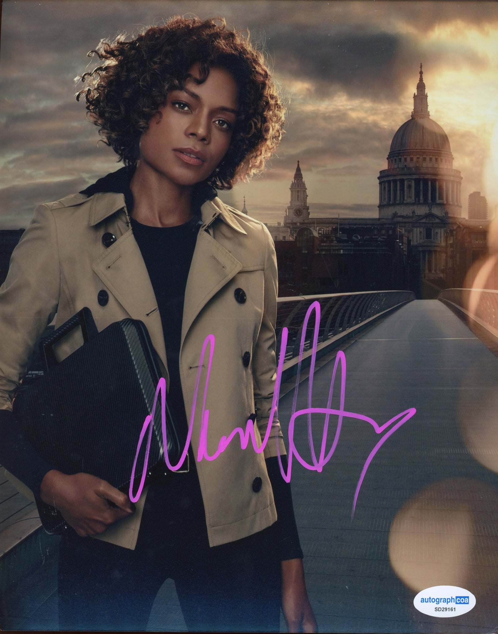 Naomie Harris Bond Signed Autograph 8x10 Photo ACOA