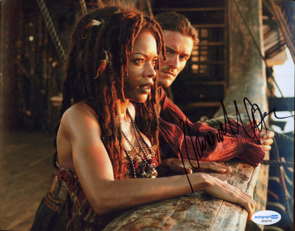 Naomie Harris Pirates Signed Autograph 8x10 Photo ACOA