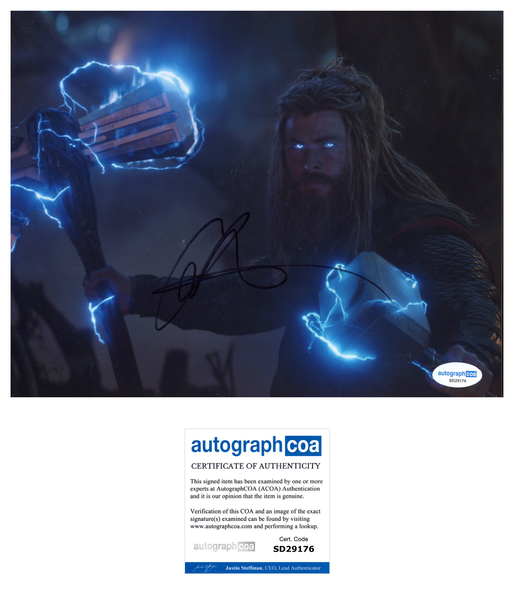 Chris Hemsworth Avengers Signed Autograph 8x10 Photo ACOA