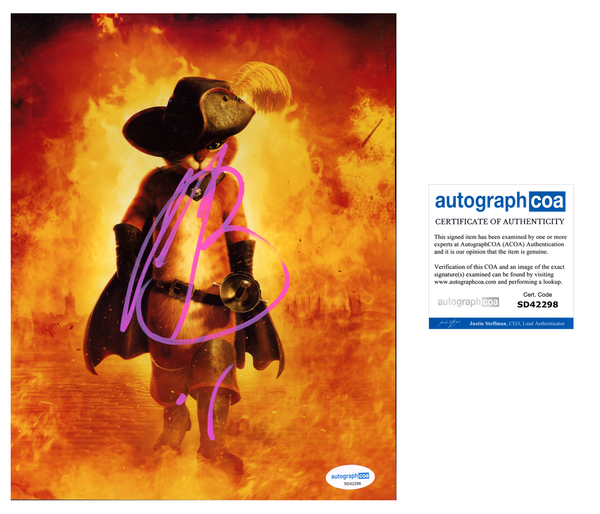 Antonio Banderas Puss In Boots Signed Autograph 8x10 Photo ACOA