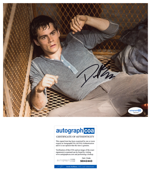 Dylan O'Brien Maze Runner Signed Autograph 8x10 Photo ACOA