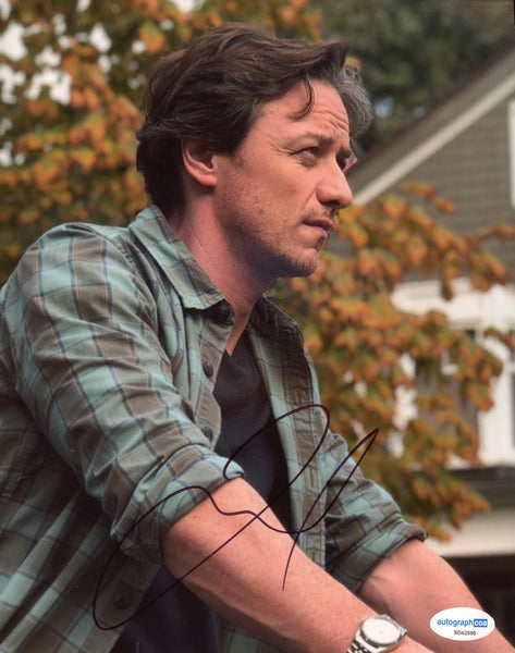 James McAvoy It Signed Autograph 8x10 Photo ACOA