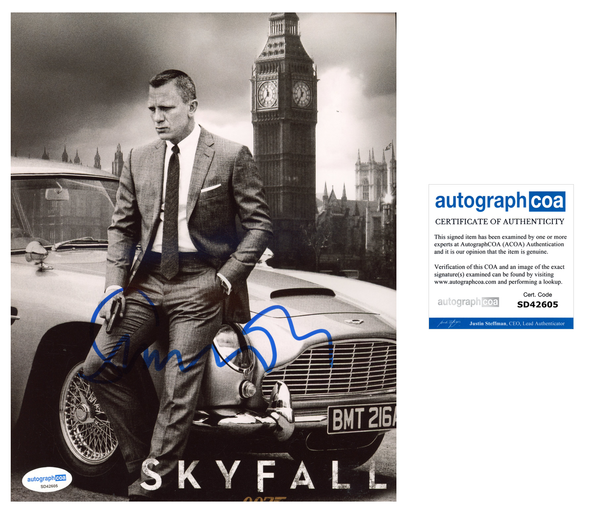 Sam Mendes Bond Signed Autograph 8x10 Photo ACOA