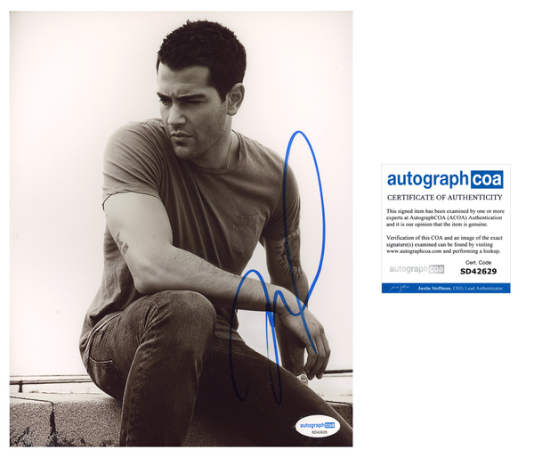 Jesse Metcalfe Dead Rising Signed Autograph 8x10 Photo ACOA