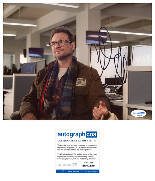 Christian Slater Mr Robot Signed Autograph 8x10 Photo ACOA