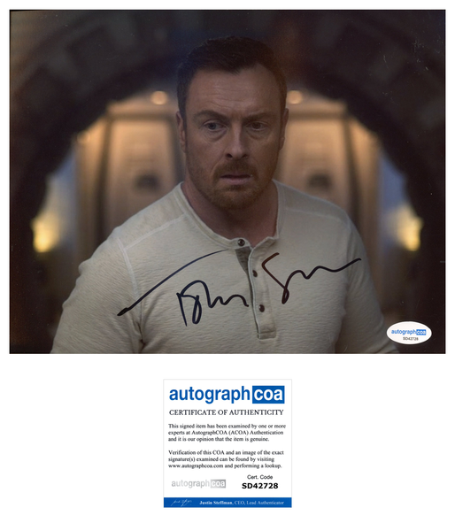 Toby Stephens Lost in Space Signed Autograph 8x10 Photo ACOA