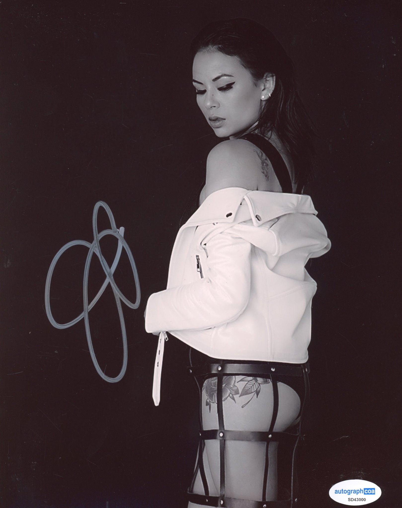 Janel Parrish Sexy Signed Autograph 8x10 Photo ACOA
