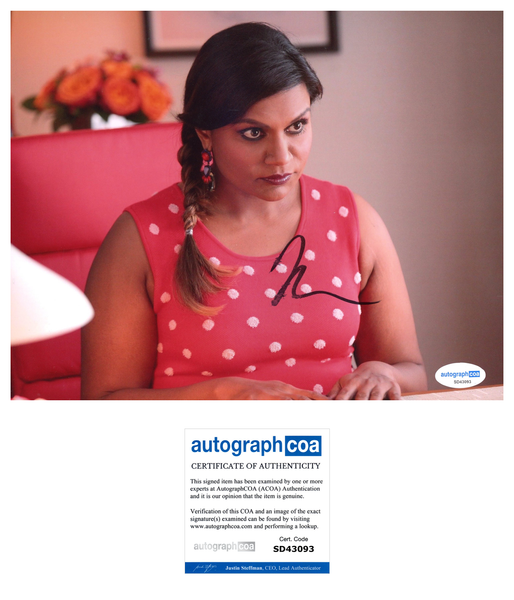 Mindy Kaling Mindy Project Signed Autograph 8x10 Photo ACOA