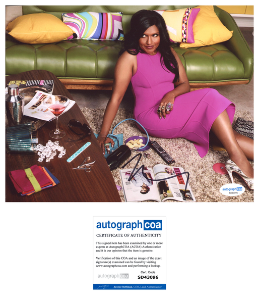 Mindy Kaling Mindy Project Signed Autograph 8x10 Photo ACOA
