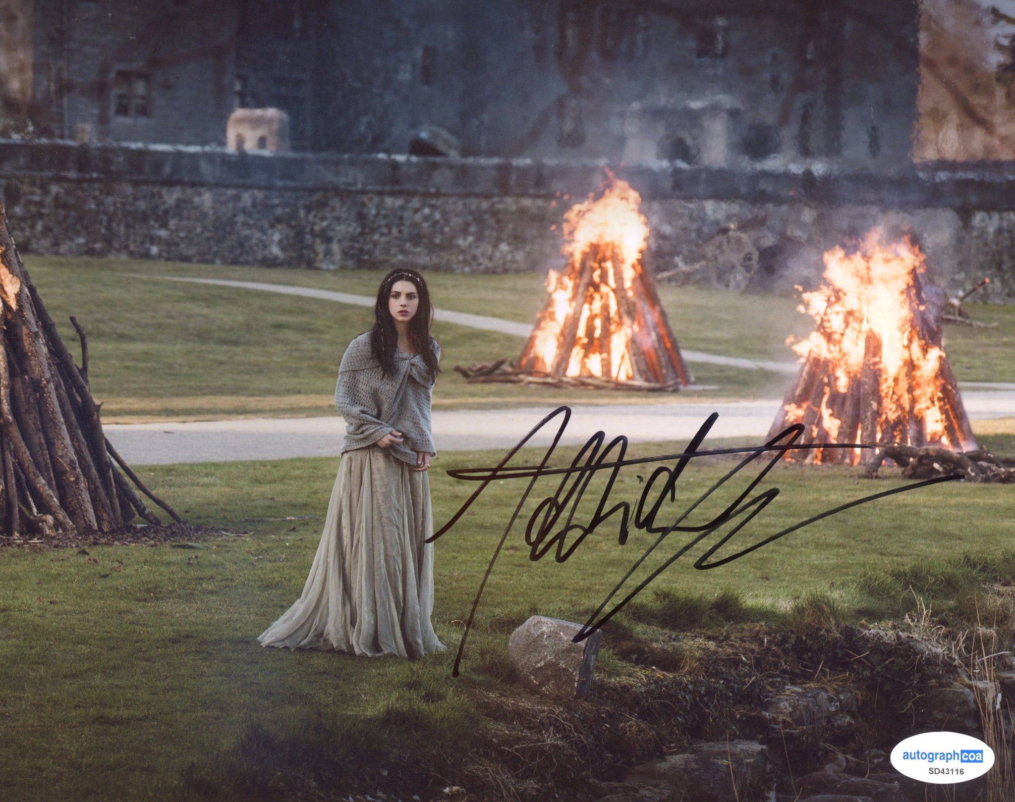 Adelaide Kane Reign Signed Autograph 8x10 Photo ACOA