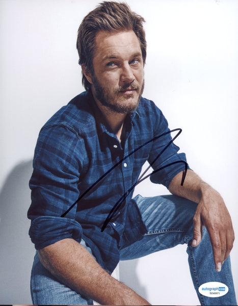 Travis Fimmel Vikings Signed Autograph 8x10 Photo ACOA