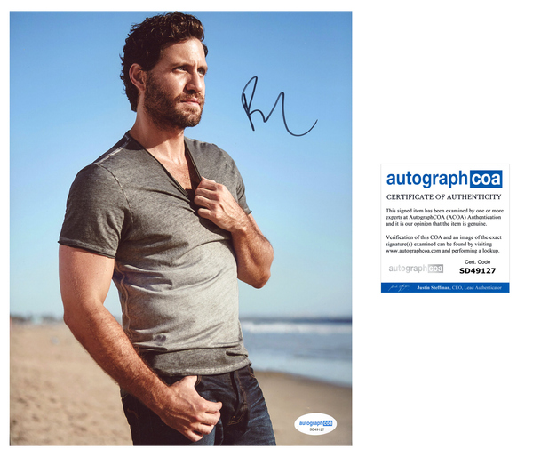 Edgar Ramirez Signed Autograph 8x10 Photo ACOA
