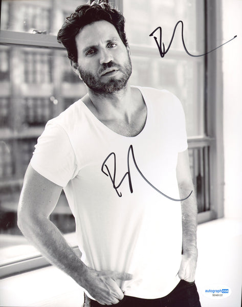 Edgar Ramirez Signed Autograph 8x10 Photo ACOA