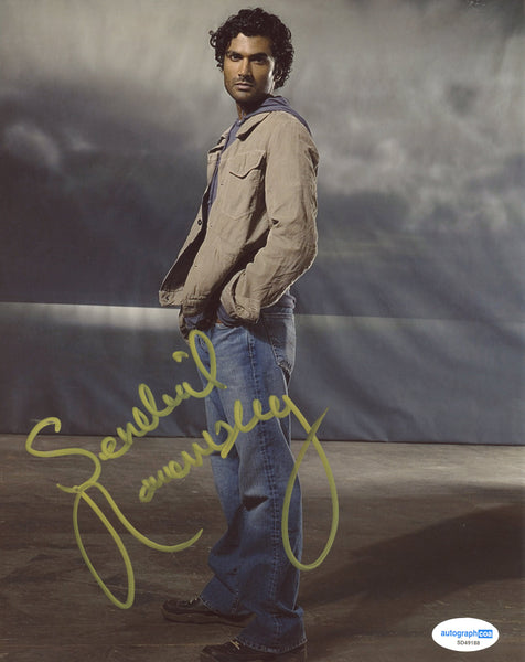 Sendhil Ramamurthy Heroes Signed Autograph 8x10 Photo ACOA
